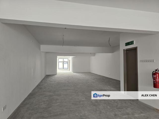 Shop for rent in Kajang, Langat