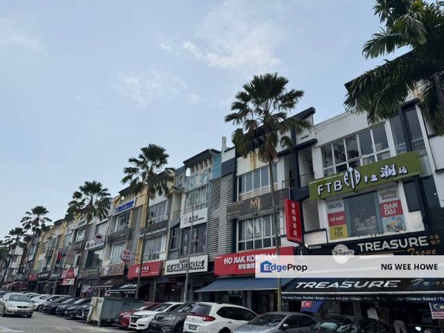 Shop for sale in Bukit Ledang, Johor