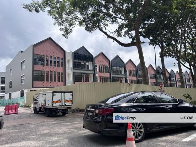 Shop for rent in Bukit Ledang, Johor