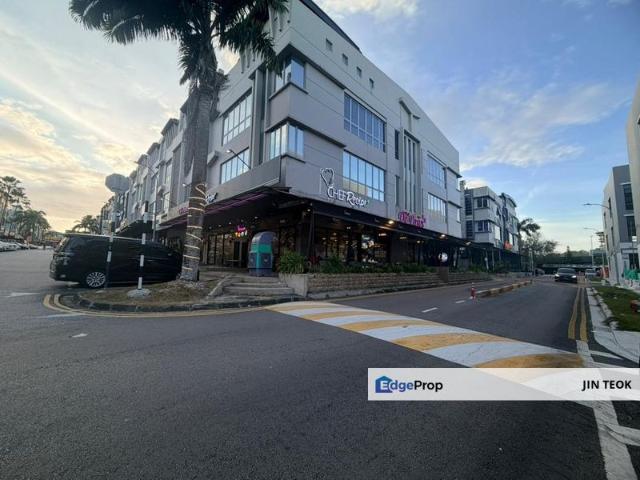 Shop for sale in Bukit Ledang, Johor