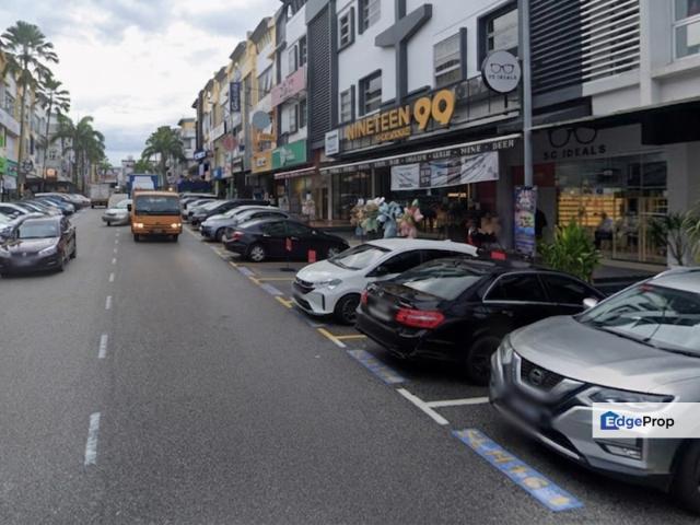 Shop for rent in Bukit Ledang, Johor