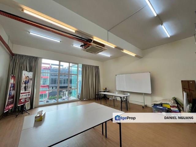 Shop for rent in Bukit Ledang, Johor