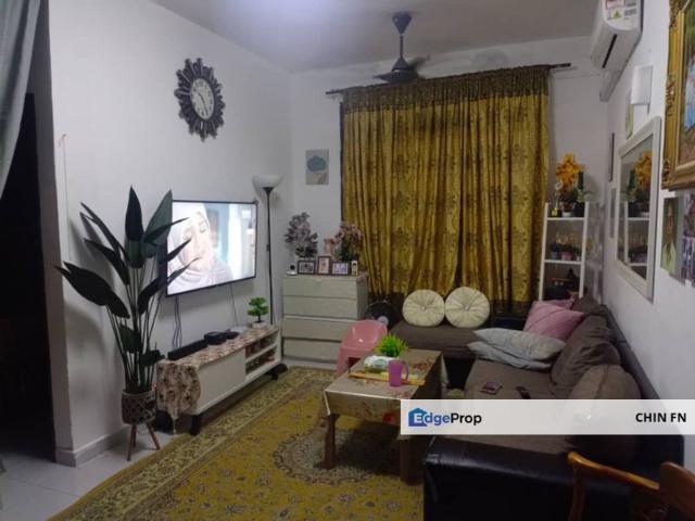 Condominium for sale in Malaka