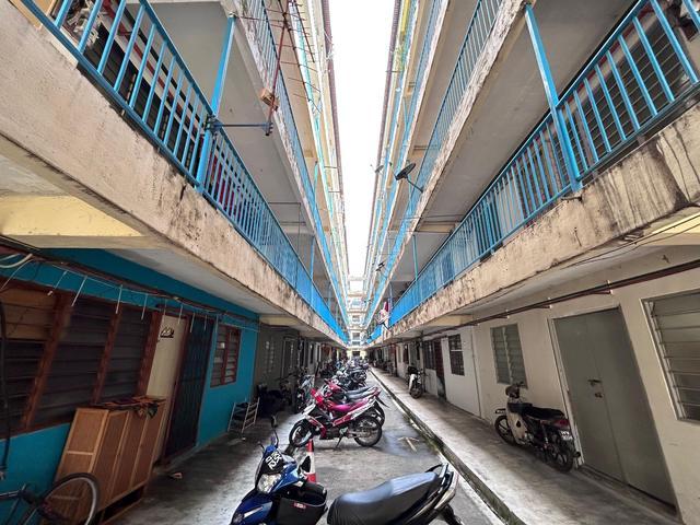 Flat for sale in Wellesley, Penang