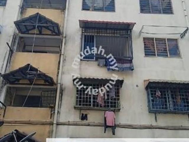 Flat for sale in Kajang, Langat