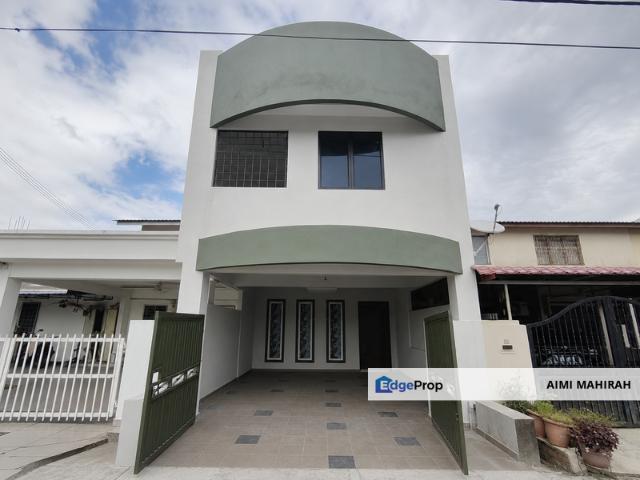 House for sale in Kajang, Langat