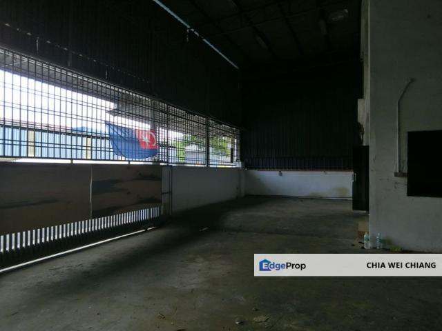 Warehouse for sale in Bukit Ledang, Johor