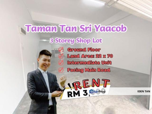 Shop for rent in Bukit Ledang, Johor