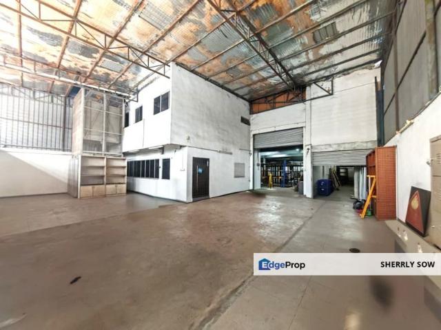 Warehouse for rent in Bukit Ledang, Johor