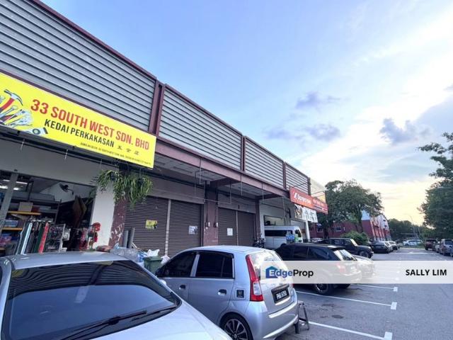 Shop for rent in Bukit Ledang, Johor