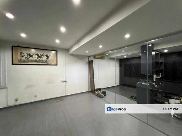 Warehouse for sale in Bukit Ledang, Johor