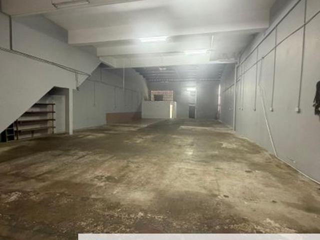Warehouse for rent in Bukit Ledang, Johor