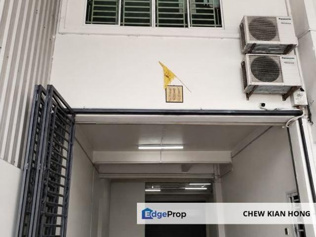 Warehouse for sale in Bukit Ledang, Johor
