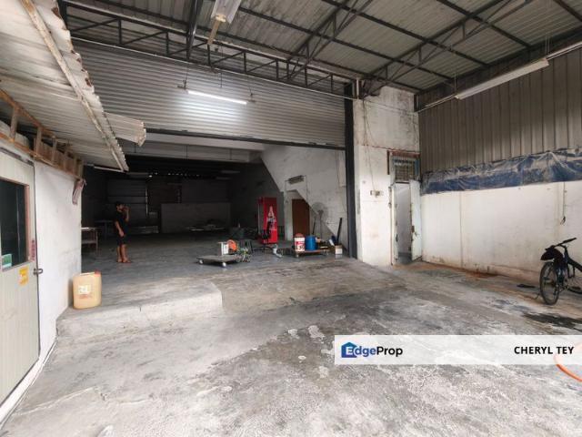 Warehouse for rent in Bukit Ledang, Johor