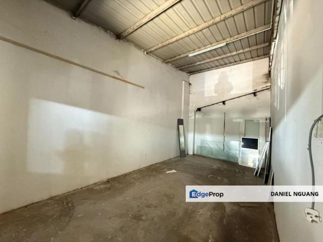 Warehouse for rent in Bukit Ledang, Johor