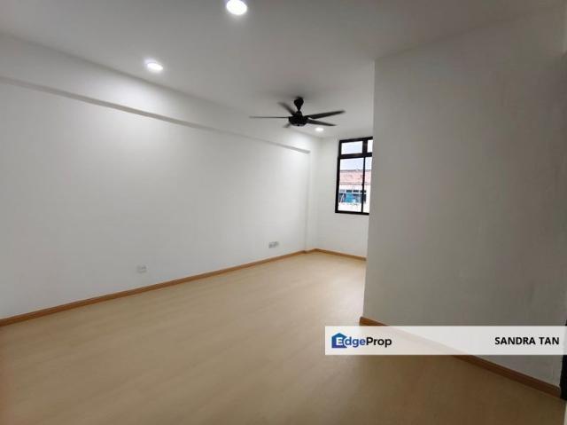 Flat for sale in Bukit Ledang, Johor