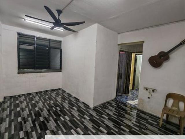 Flat for sale in Bukit Ledang, Johor