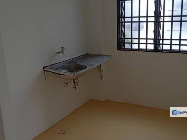 Flat for sale in Bukit Ledang, Johor