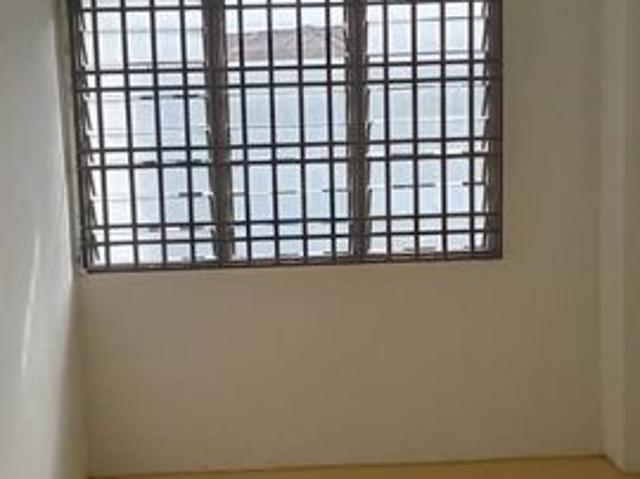 Flat for sale in Bukit Ledang, Johor