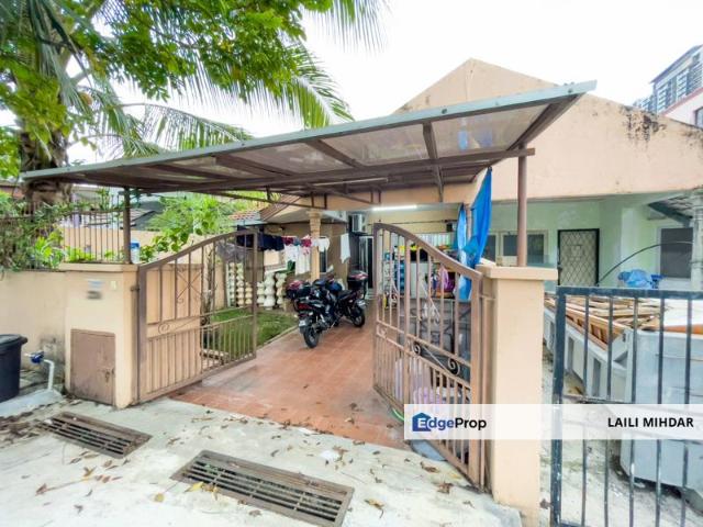 House for sale in Country Heights Damansara, Kuala Lumpur