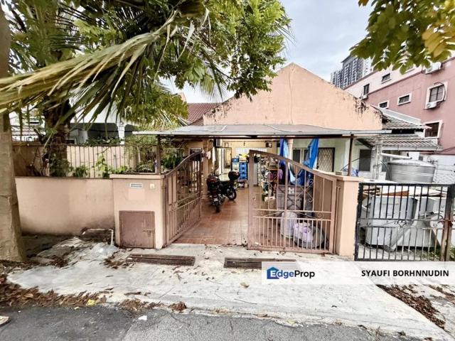 House for sale in Country Heights Damansara, Kuala Lumpur