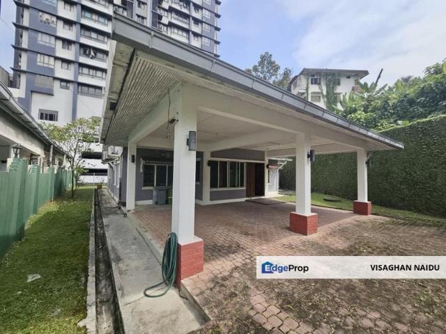 House for sale in Country Heights Damansara, Kuala Lumpur