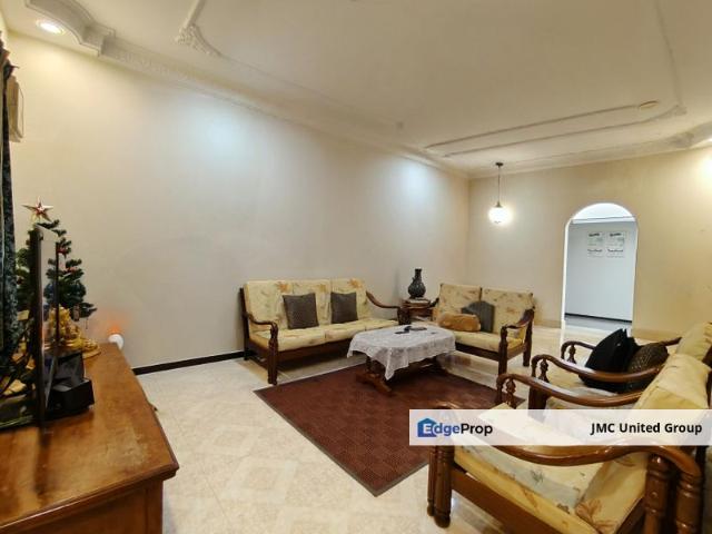 House for sale in Country Heights Damansara, Kuala Lumpur