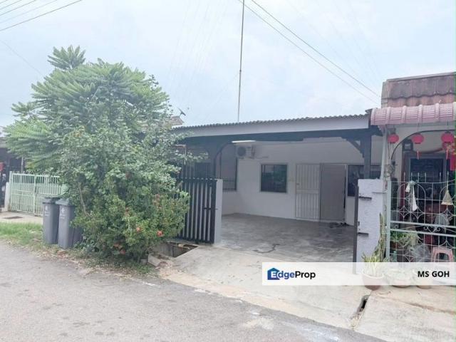 House for sale in Tangkak, Johor