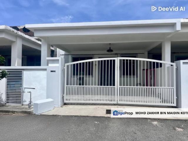 House for sale in Malaka