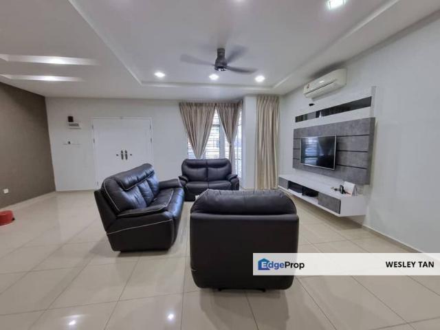 House for sale in Malaka