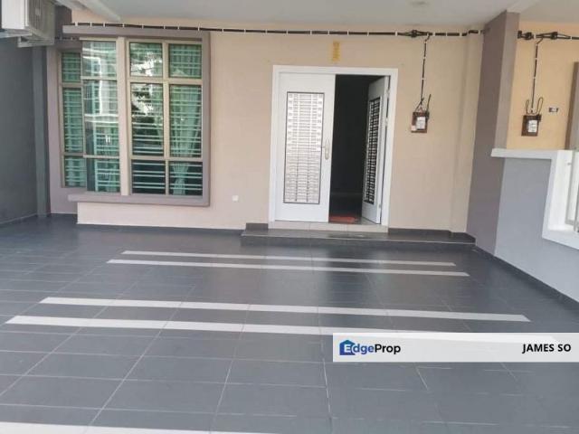 House for sale in Malaka
