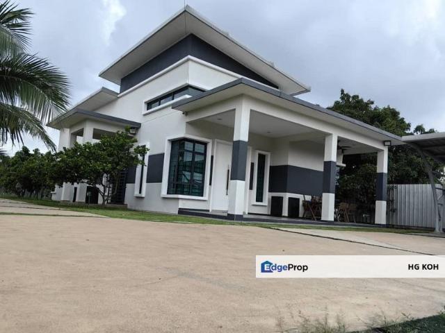 House for rent in Malaka