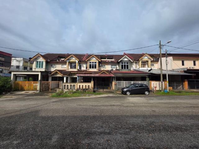 Terraced House for sale in Tringganu