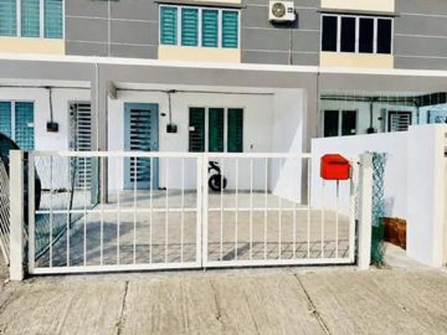 Terraced House for sale in Wellesley, Penang