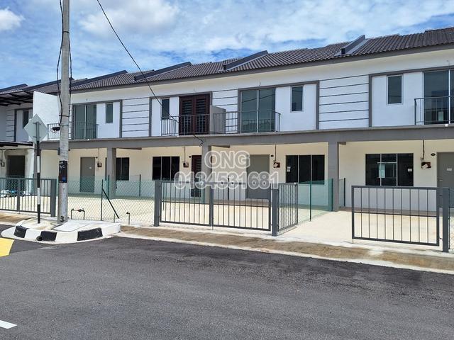 Terraced House for sale in Wellesley, Penang