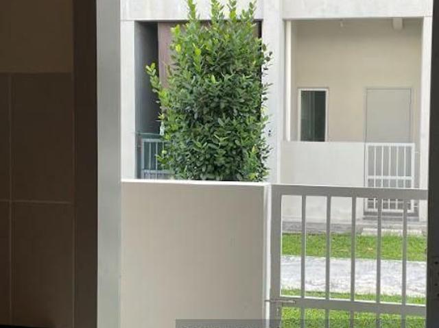 Townhouse for rent in Wellesley, Penang