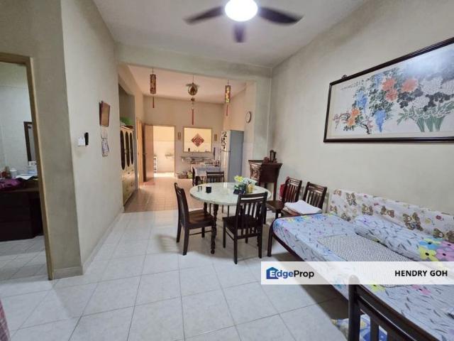 House for sale in Country Heights Damansara, Kuala Lumpur