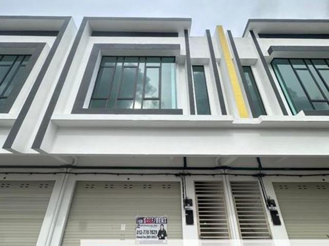 Shop for rent in Kluang, Johor