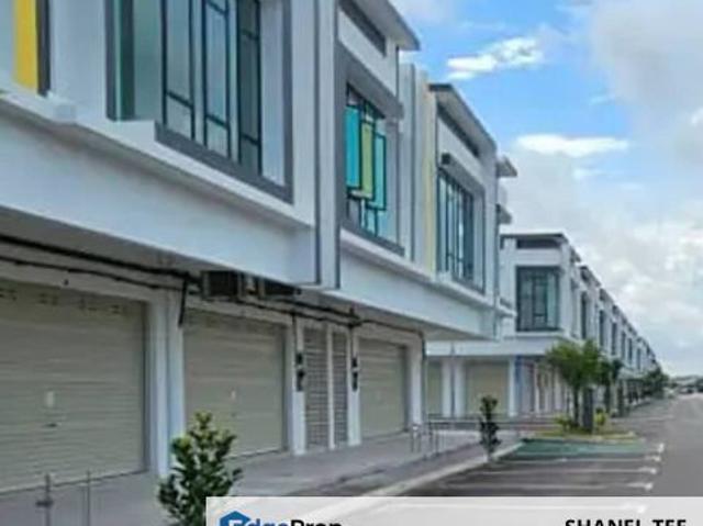 Shop for sale in Kluang, Johor