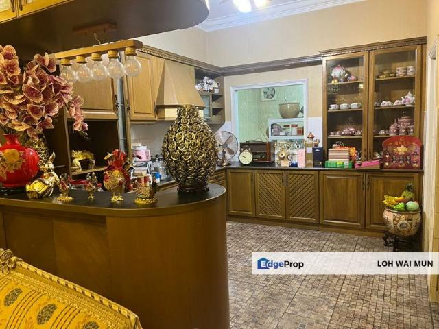 House for sale in Country Heights Damansara, Kuala Lumpur