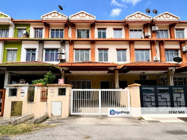 House for sale in Puchong, Majlis Bandaraya Subang Jaya