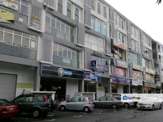 Shop for sale in Bandar Puchong Utama, Majlis Bandaraya Subang Jaya