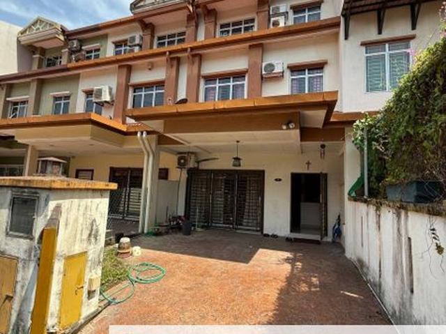 House for sale in Petaling, Subang Jaya