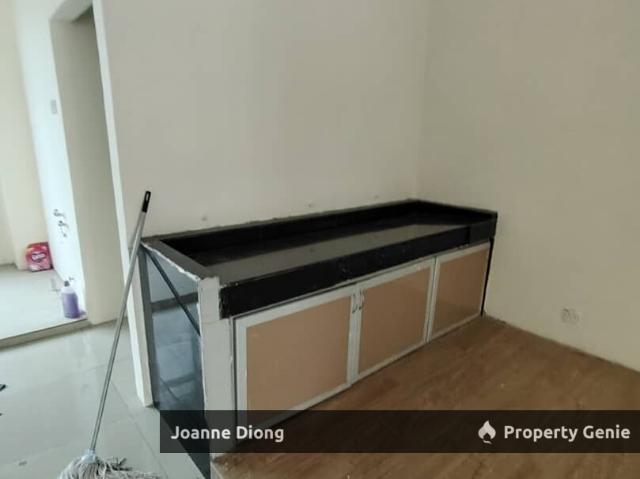 Shop Office for sale in Tanjong Sepat, Selangor