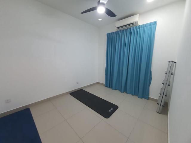 Townhouse for sale in Petaling, Subang Jaya