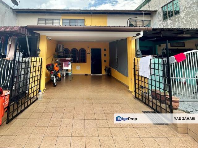House for sale in Langat, Selangor