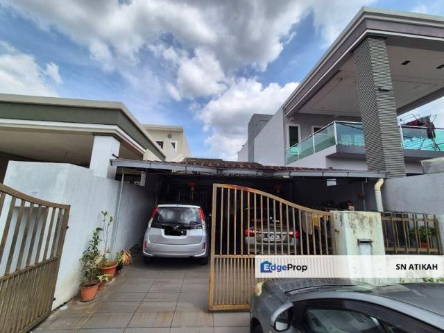 House for sale in Langat, Selangor