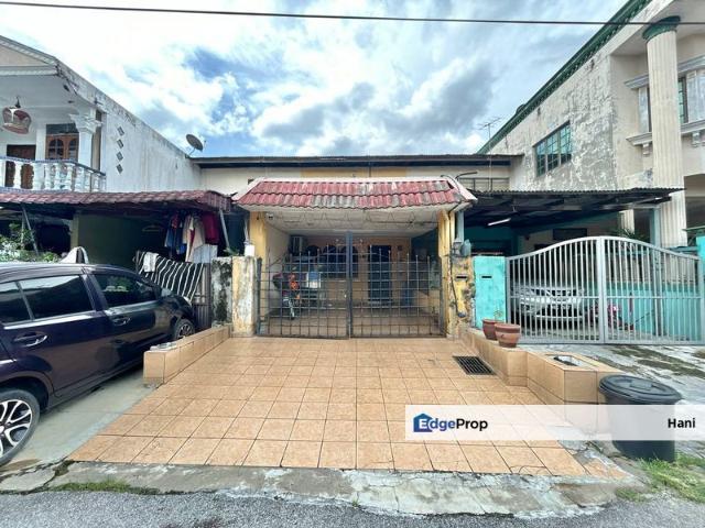 House for sale in Langat, Selangor