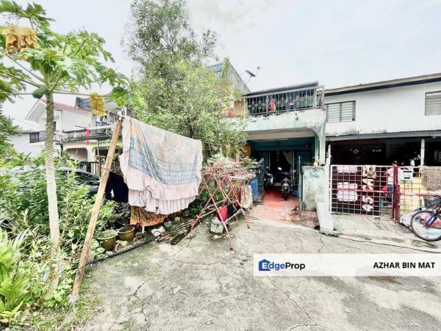 House for sale in Langat, Selangor