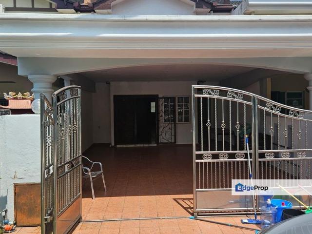 House for rent in Malaka